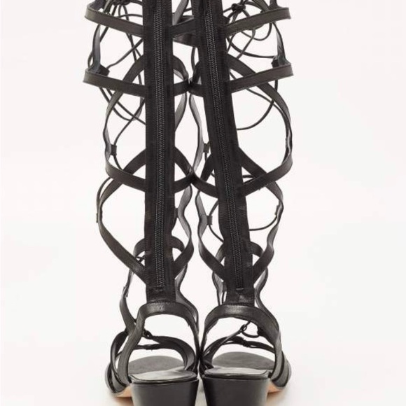 STUART WEITZMAN - Picture 4 of 11